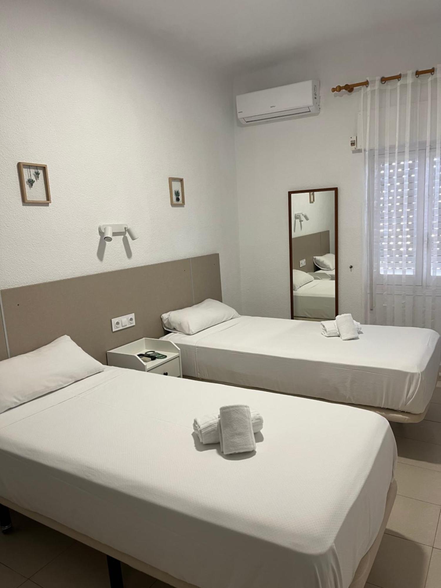 Hotel Bennington La Mariña المظهر الخارجي الصورة