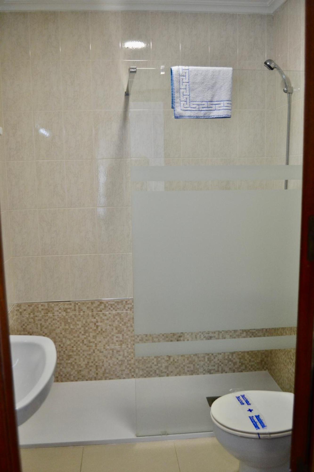 Hotel Bennington La Mariña المظهر الخارجي الصورة